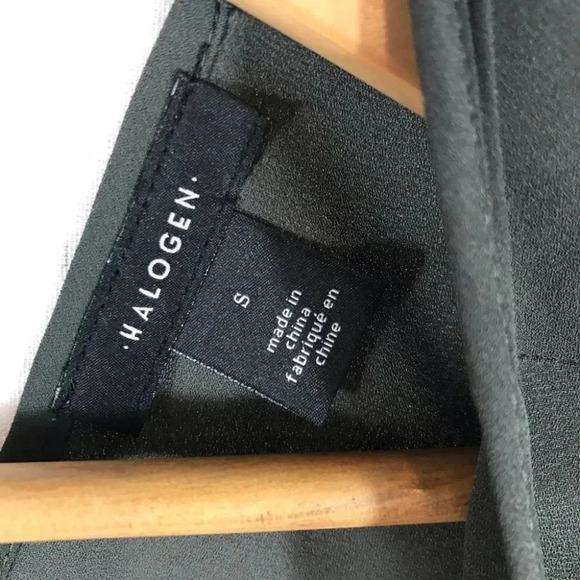 Halogen Double V-neck Top - Picture 4 of 8